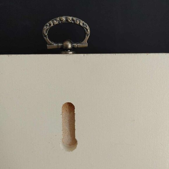 Vintage Springbok Hallmark Wooden Wall Hanging Plaque Dessert Friends 7 inch - Picture 5 of 7